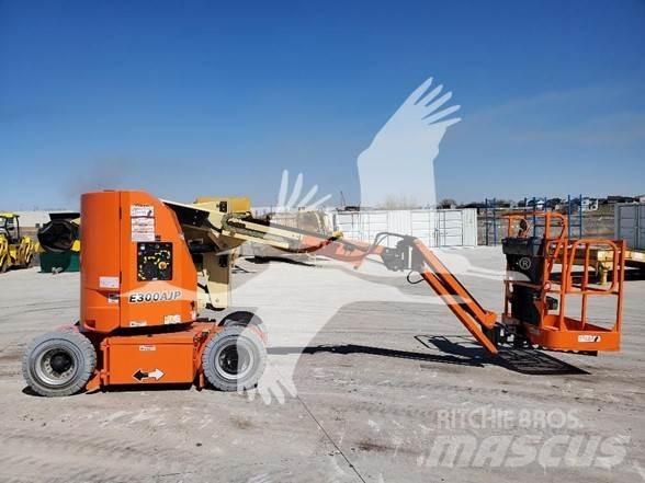 JLG E300AJP Alkūniniai keltuvai