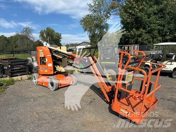 JLG E300AJP Alkūniniai keltuvai