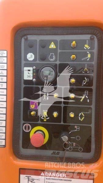 JLG E450AJ Alkūniniai keltuvai