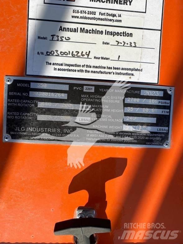 JLG T350 Ant priekabų montuojamos kėlimo platformos