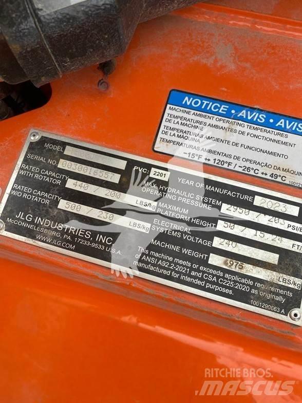 JLG T500J Ant priekabų montuojamos kėlimo platformos