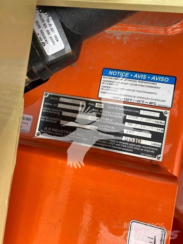 JLG T500J Ant priekabų montuojamos kėlimo platformos