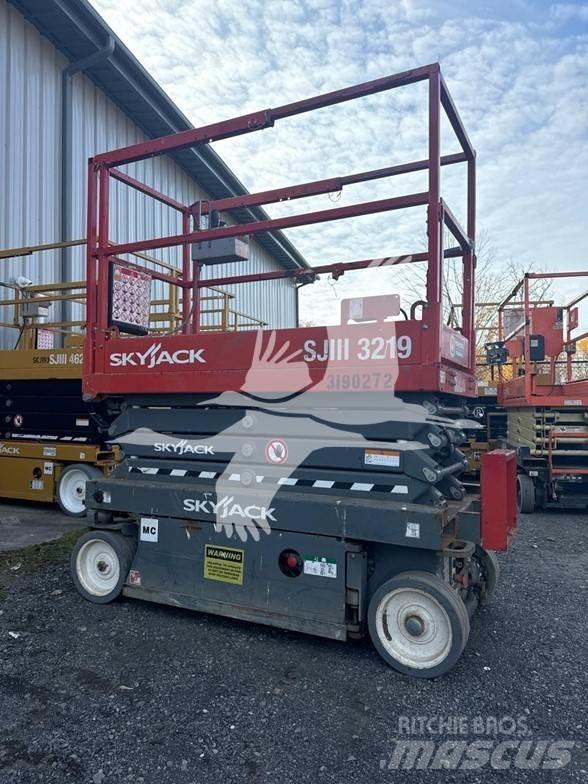 SkyJack SJ3219 Žirkliniai keltuvai