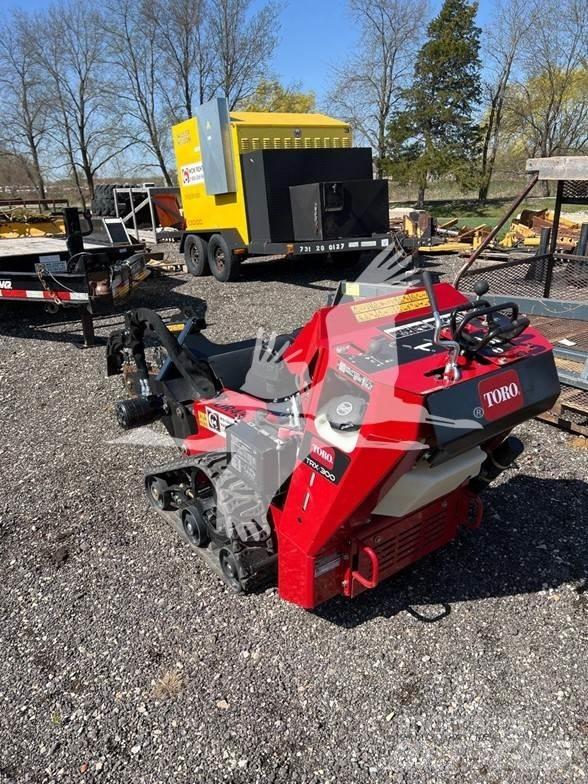Toro TRX300 Tranšėjų ekskavatoriai