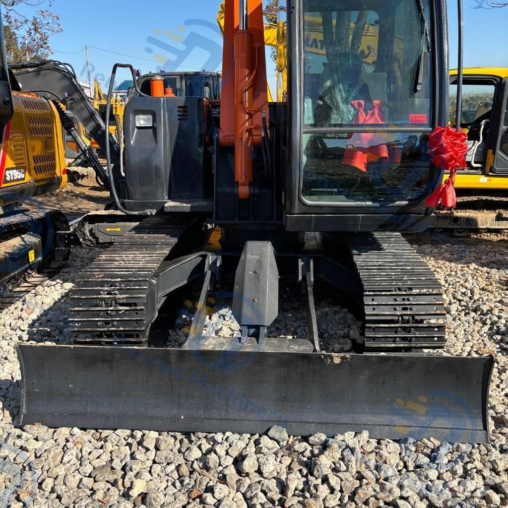 Hitachi ZX70 Mini ekskavatoriai < 7 t