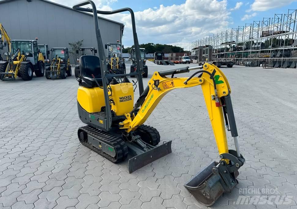 Wacker Neuson 803 Vikšriniai ekskavatoriai