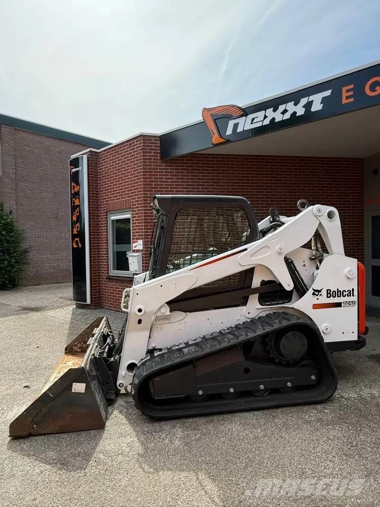Bobcat T650 Krautuvai su šoniniu pasukimu