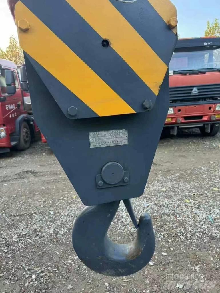 XCMG QY 50 K A Visureigiai kranai