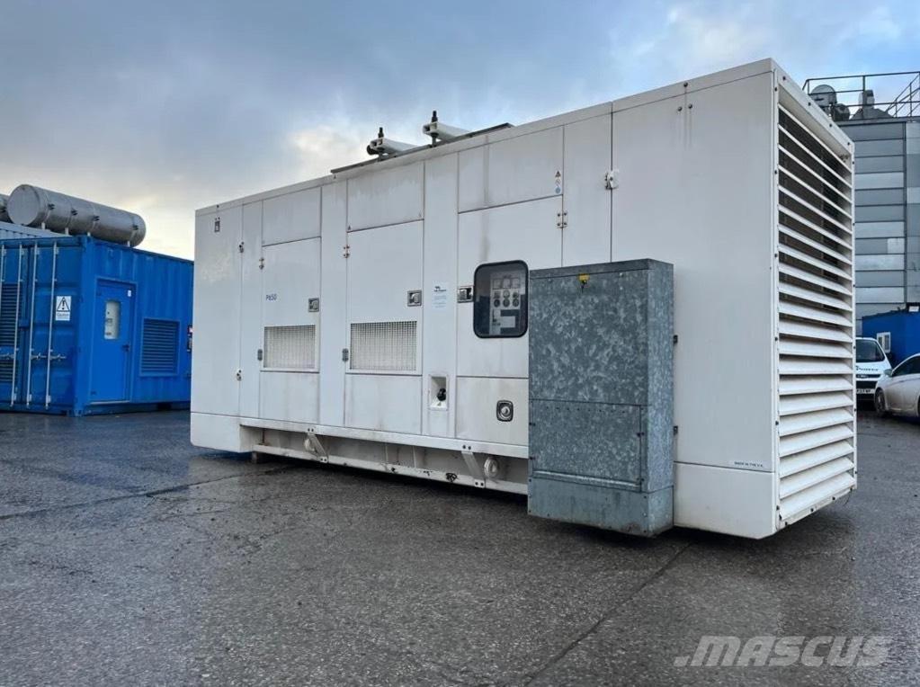 FG Wilson P650 Dyzeliniai generatoriai