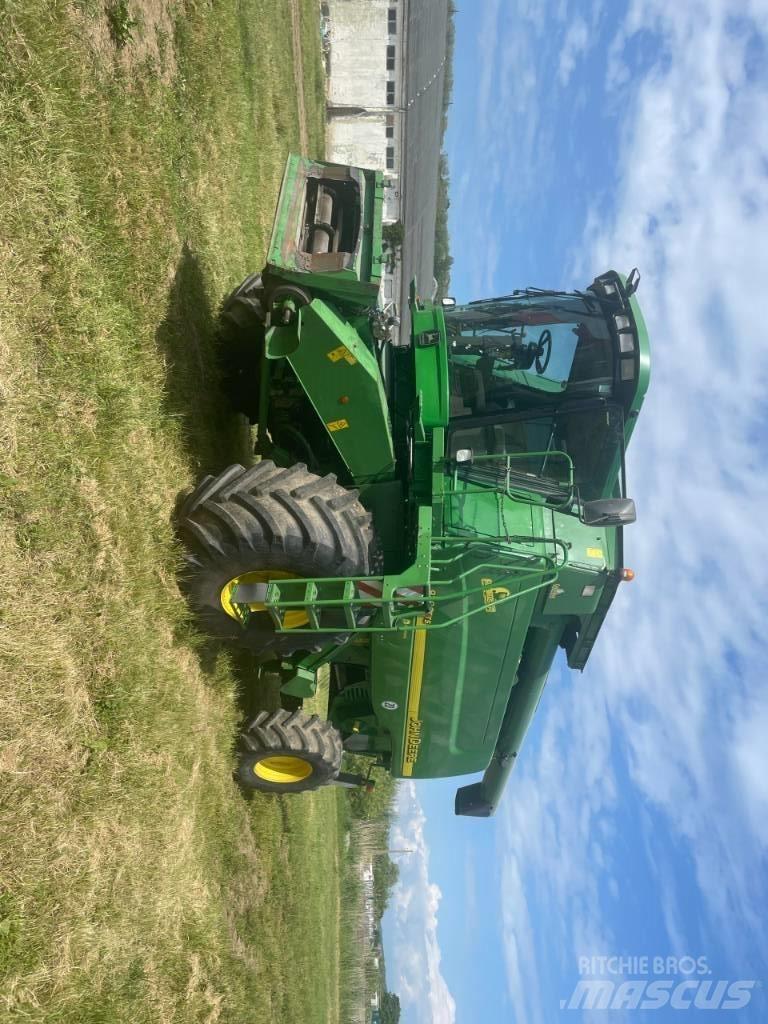 John Deere 9780 CTS Derliaus nuėmimo kombainai