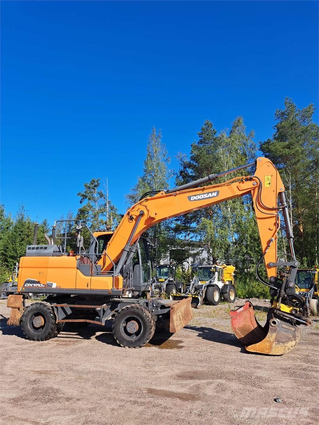 Doosan DX170W-5 Ratiniai ekskavatoriai