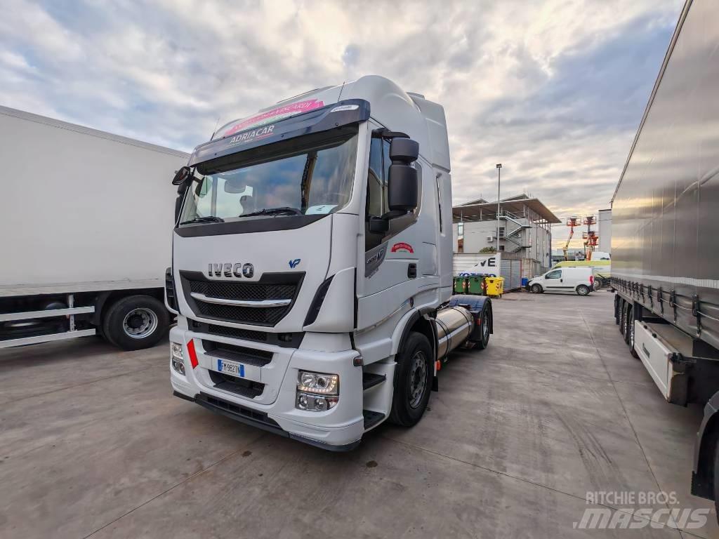 Iveco STRALIS 400 NP Naudoti vilkikai
