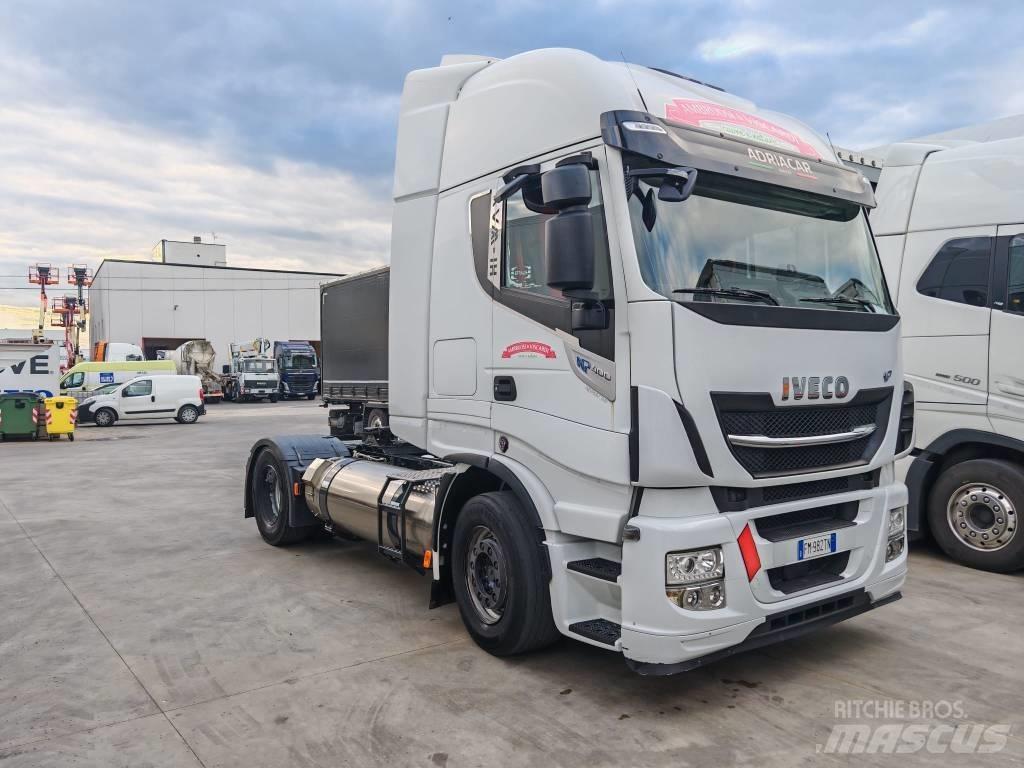 Iveco STRALIS 400 NP Naudoti vilkikai