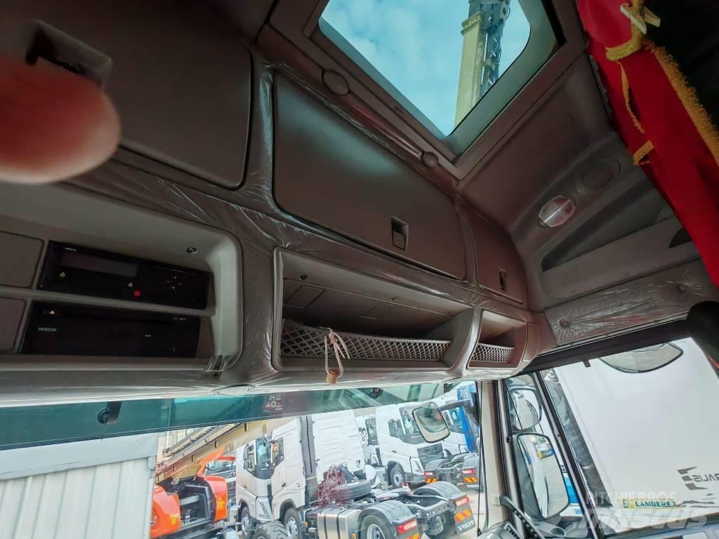 Iveco STRALIS 400 NP Naudoti vilkikai