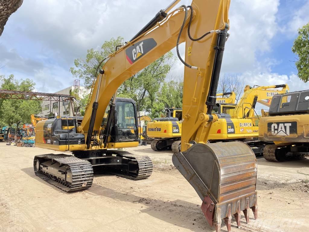 CAT 320 D Vikšriniai ekskavatoriai