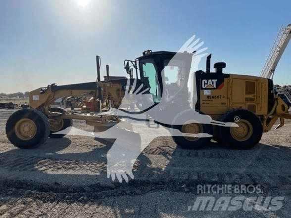 CAT 330FL Vikšriniai ekskavatoriai