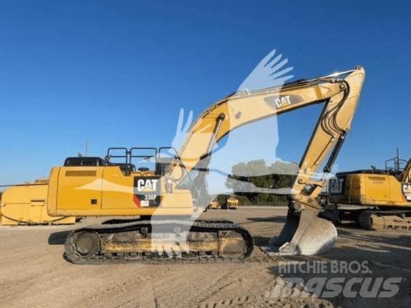 CAT CP56B Vieno būgno volai