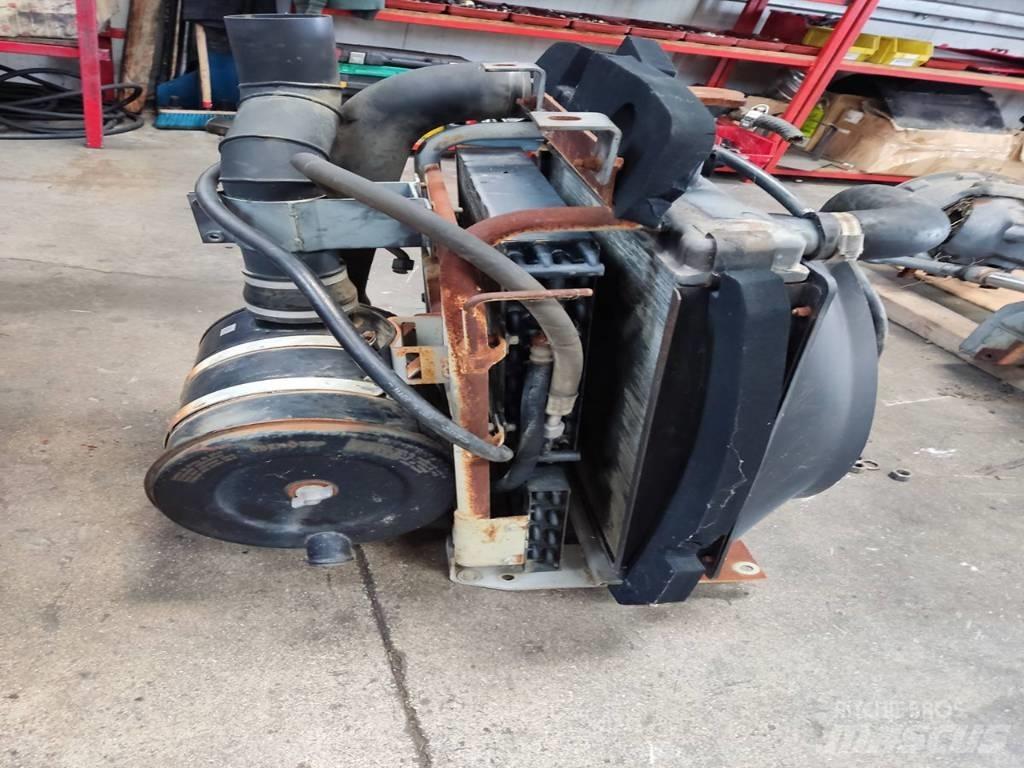 Kubota K1-170 Radiatoriai