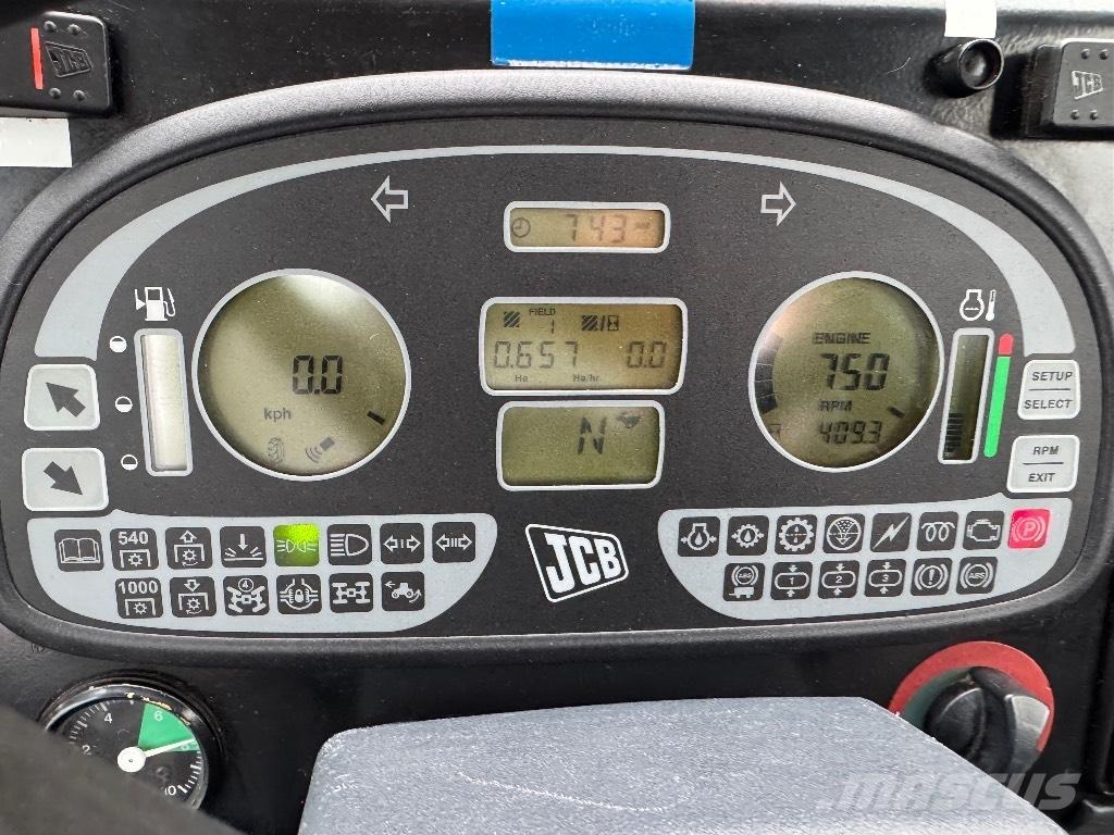 JCB Fastrac 2155 Traktoriai