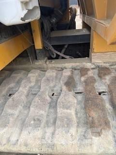 Morooka MST 2200 V Vikšrinė savivartė technika