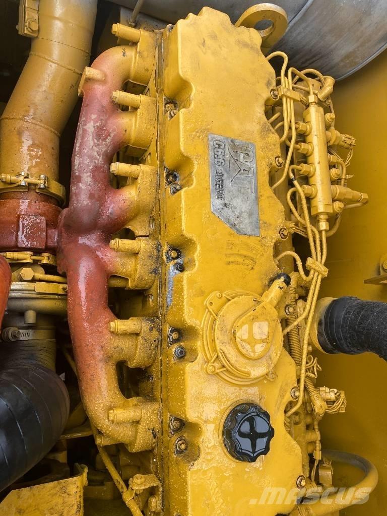 CAT 320 D Vikšriniai ekskavatoriai