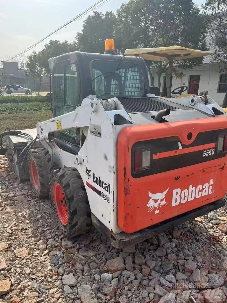 Bobcat S 550 Naudoti ratiniai krautuvai