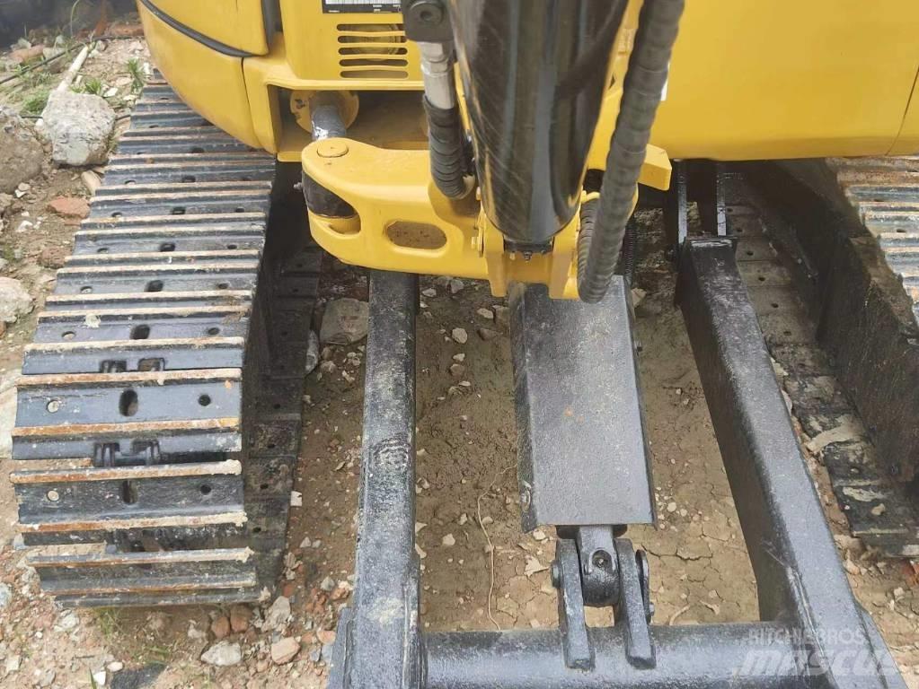 CAT 303 Mini ekskavatoriai < 7 t