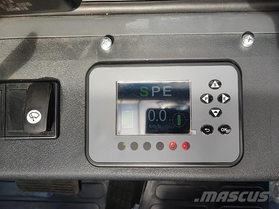 Lonking LG25B Elektriniai šakiniai krautuvai