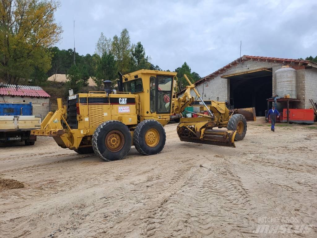 CAT 140 H Greideriai