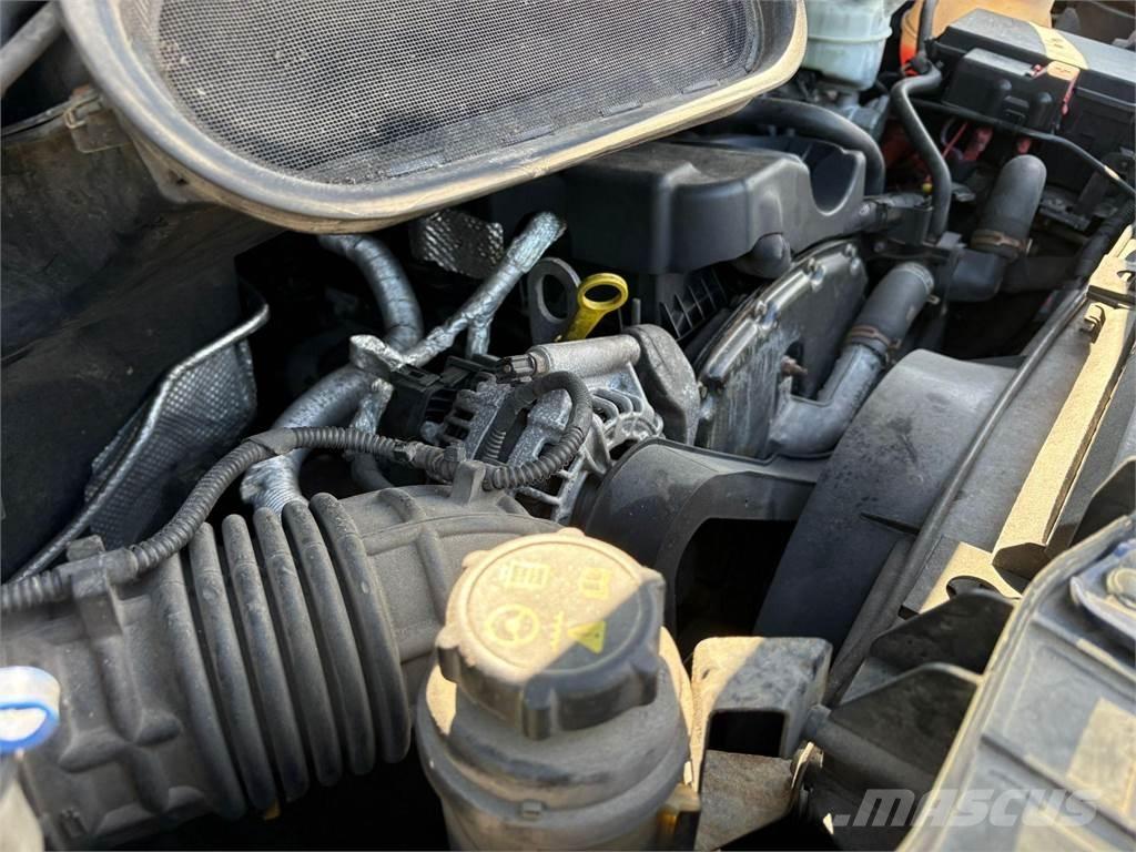 Ford Transit Autofurgonai ir karavanai
