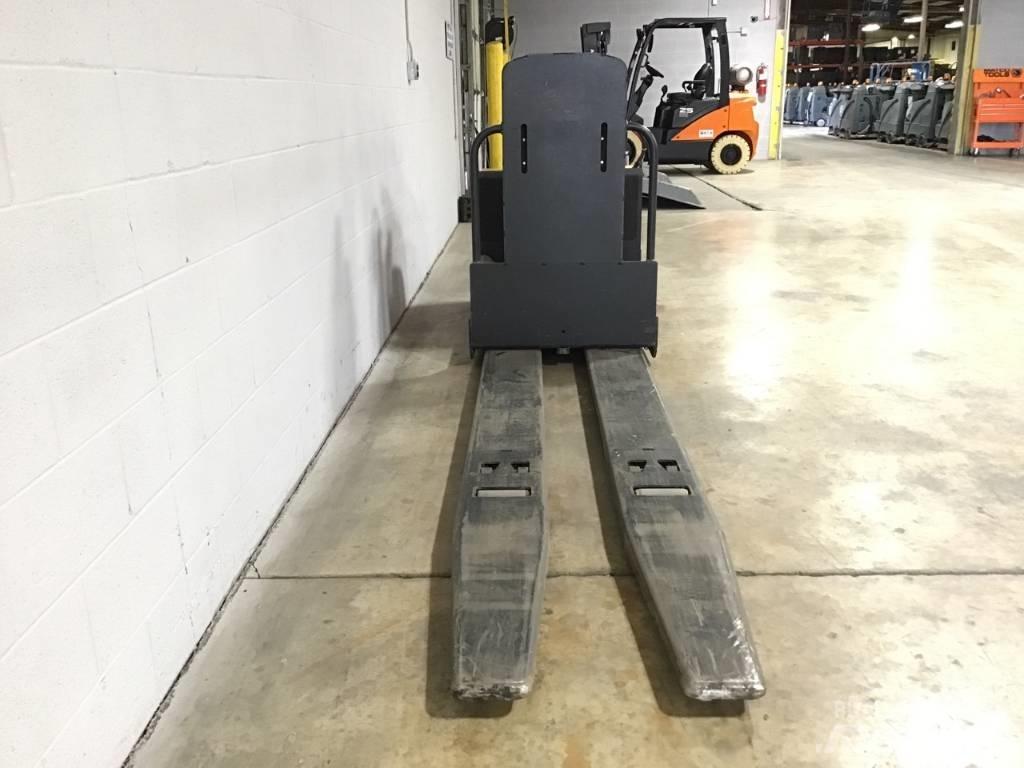 Raymond 8510 Rankiniai hidrauliniai vėžimėliai