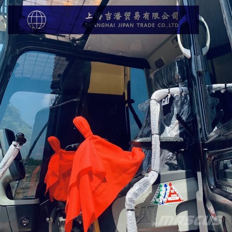 CAT 323 D Vikšriniai ekskavatoriai