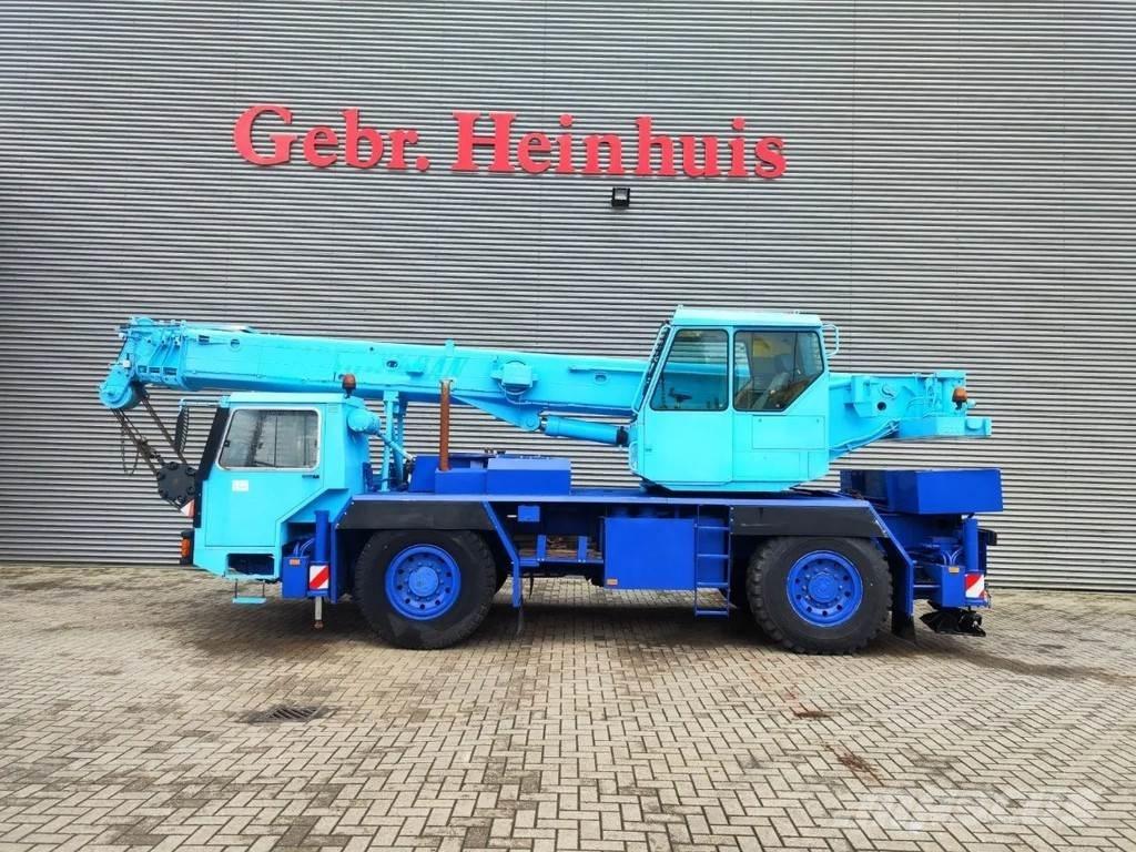 Liebherr LTM 1025 Visureigiai kranai