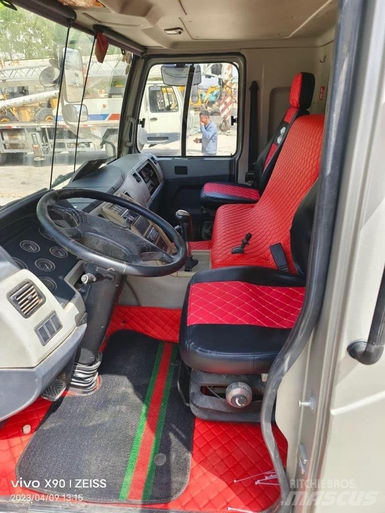 Zoomlion QY50V Visureigiai kranai