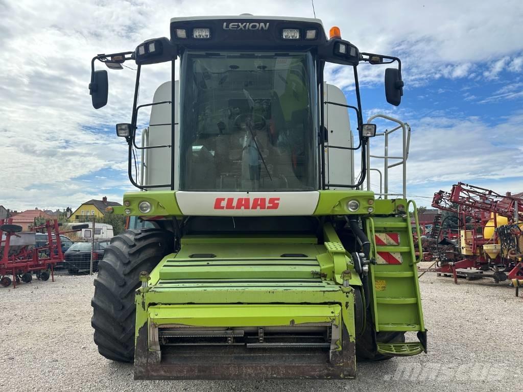 CLAAS Lexion 550 Derliaus nuėmimo kombainai