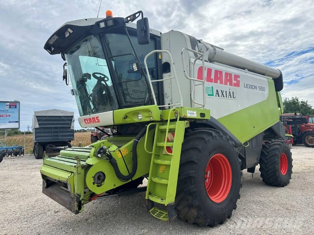 CLAAS Lexion 550 Derliaus nuėmimo kombainai