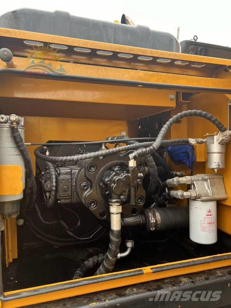 Sany SY 235 H Vikšriniai ekskavatoriai