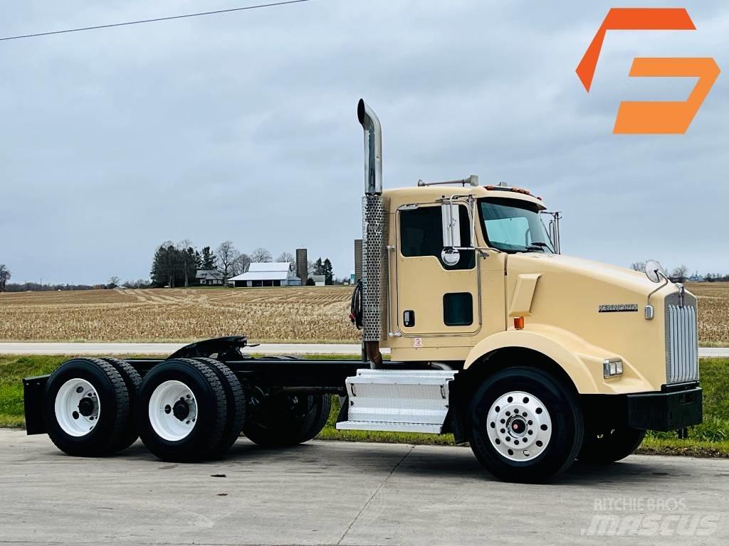 Kenworth T 800 Naudoti vilkikai
