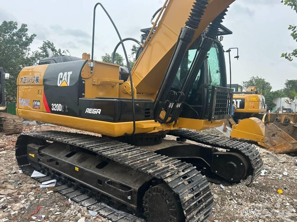 CAT 320 D L Vikšriniai ekskavatoriai