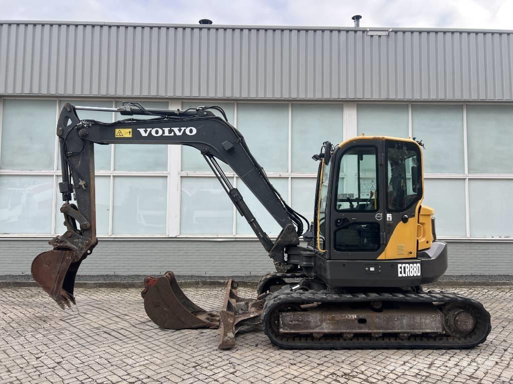 Volvo ECR 88 D    2016 Vidutinės galios ekskavatoriai 7-12 t