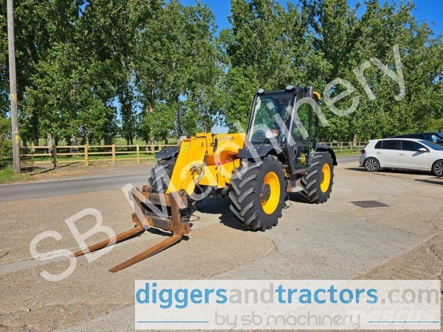 JCB 526-56 Agri Teleskopiniai krautuvai žemės ūkiui