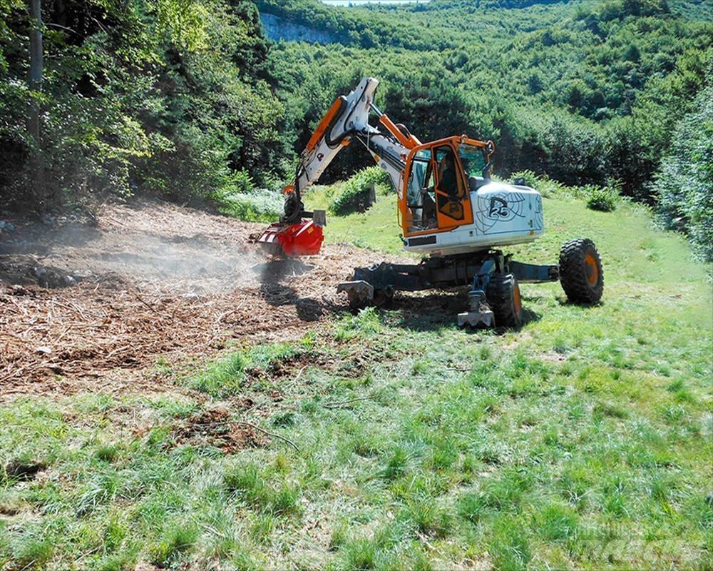 Euromach R125 Amfibiniai ekskavatoriai