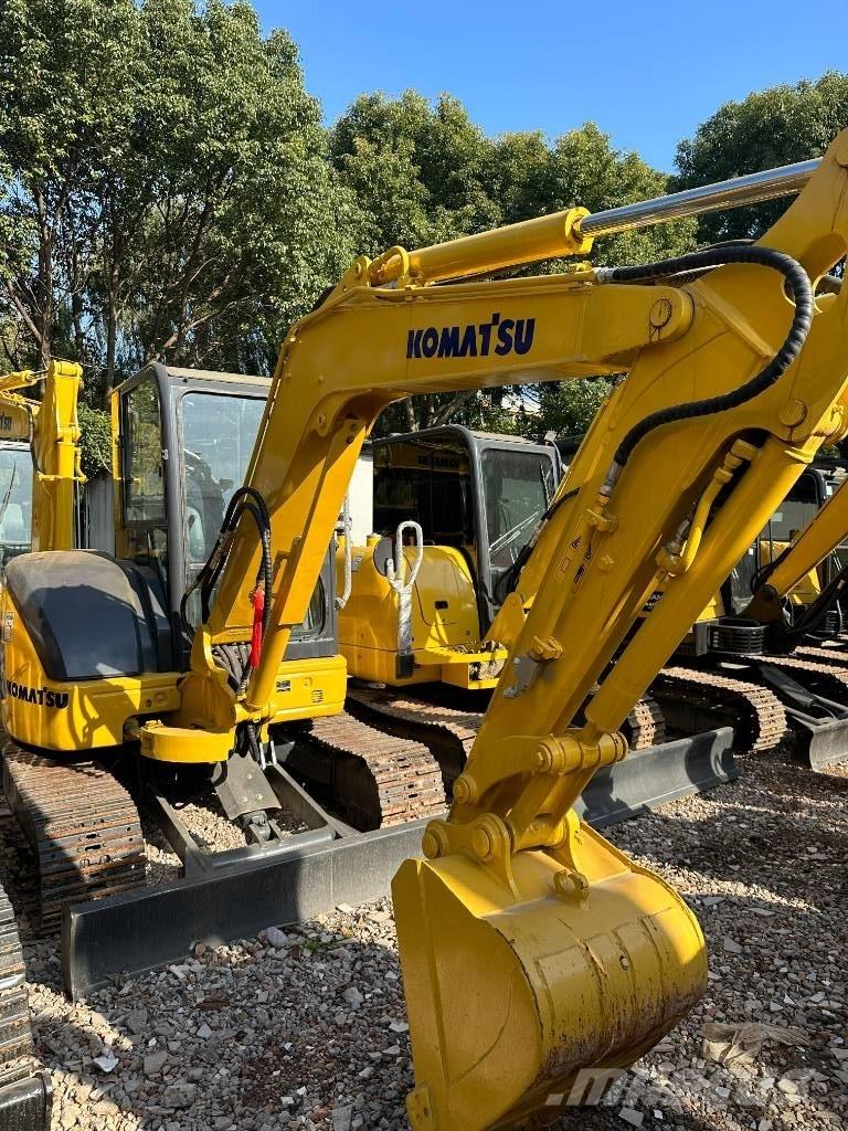 Komatsu PC 40 Vikšriniai ekskavatoriai