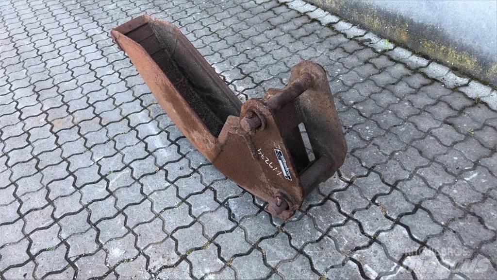  Øvrige ØVRIGE Kaušai