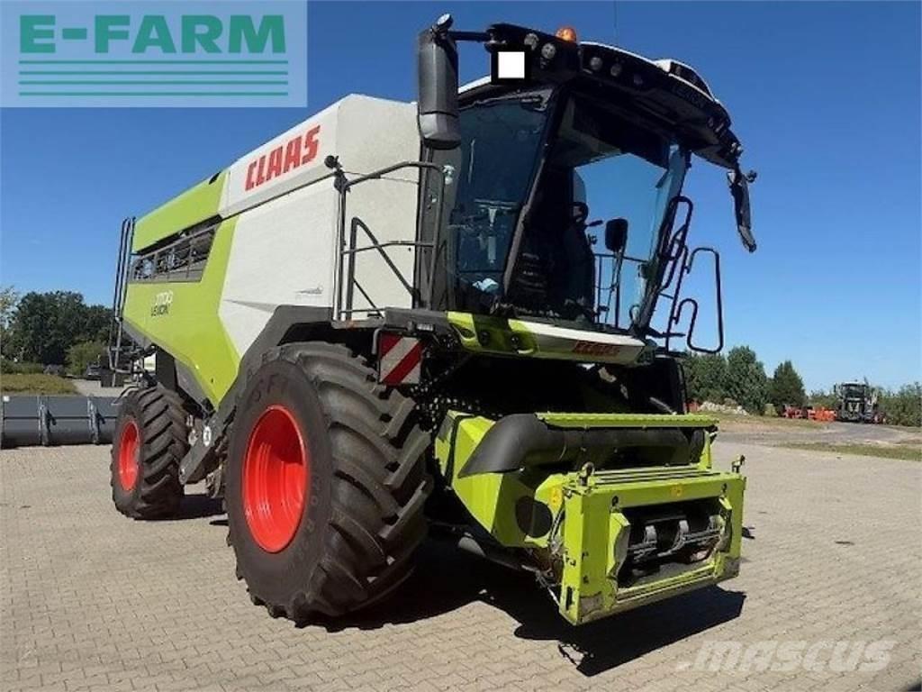 CLAAS lexion 7700 Derliaus nuėmimo kombainai