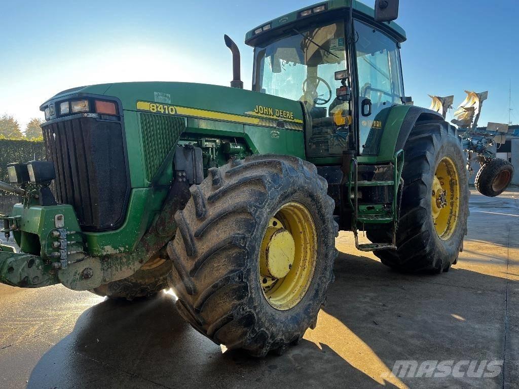 John Deere 8410 Traktoriai