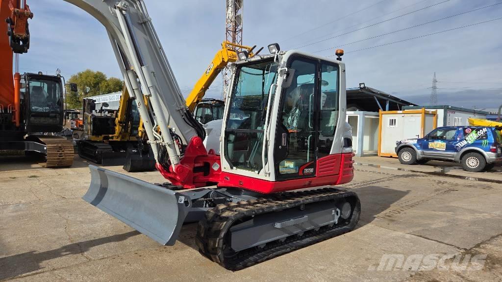 Takeuchi TB 290 Vidutinės galios ekskavatoriai 7-12 t
