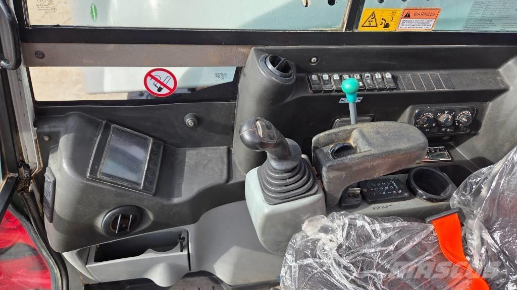 Takeuchi TB 290 Vidutinės galios ekskavatoriai 7-12 t