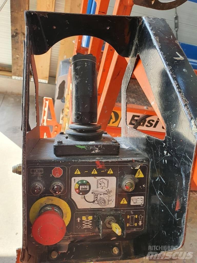 JLG 6 RS Žirkliniai keltuvai