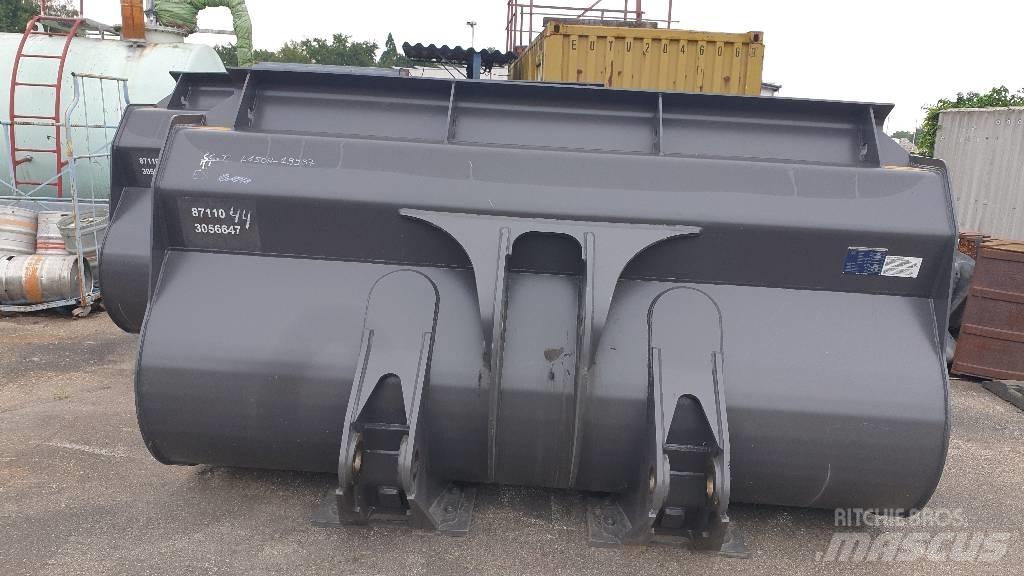 Volvo L 150 H Naudoti ratiniai krautuvai